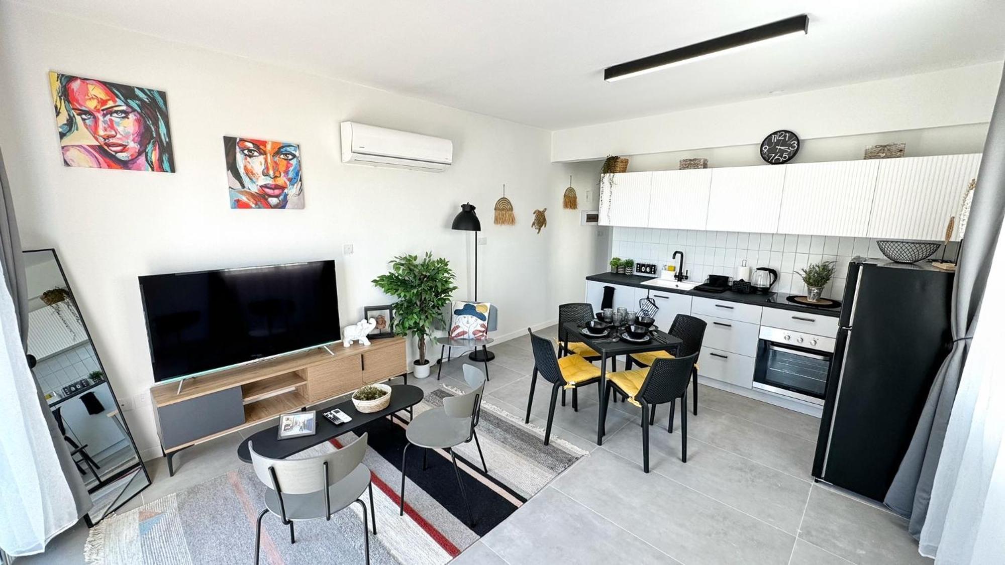 Peyia Paradise Apt エクステリア 写真